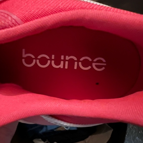 ADIDAS WOMENS BOUNCE SNEAKERS - Picture 2 of 7
